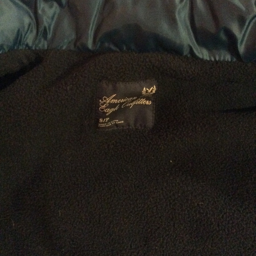 Vest - Picture 2 of 4